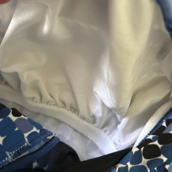 One Piece Bathing Suit - Size 10 - Picture 6 of 15